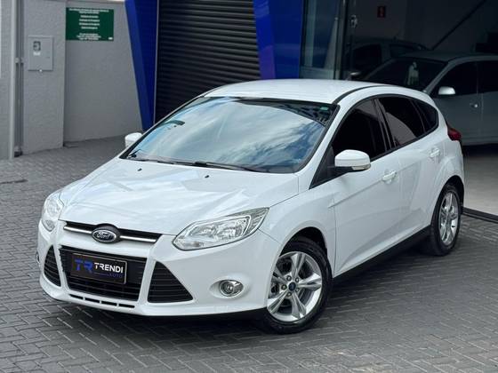 FORD FOCUS 1.6 SE 16V FLEX 4P MANUAL